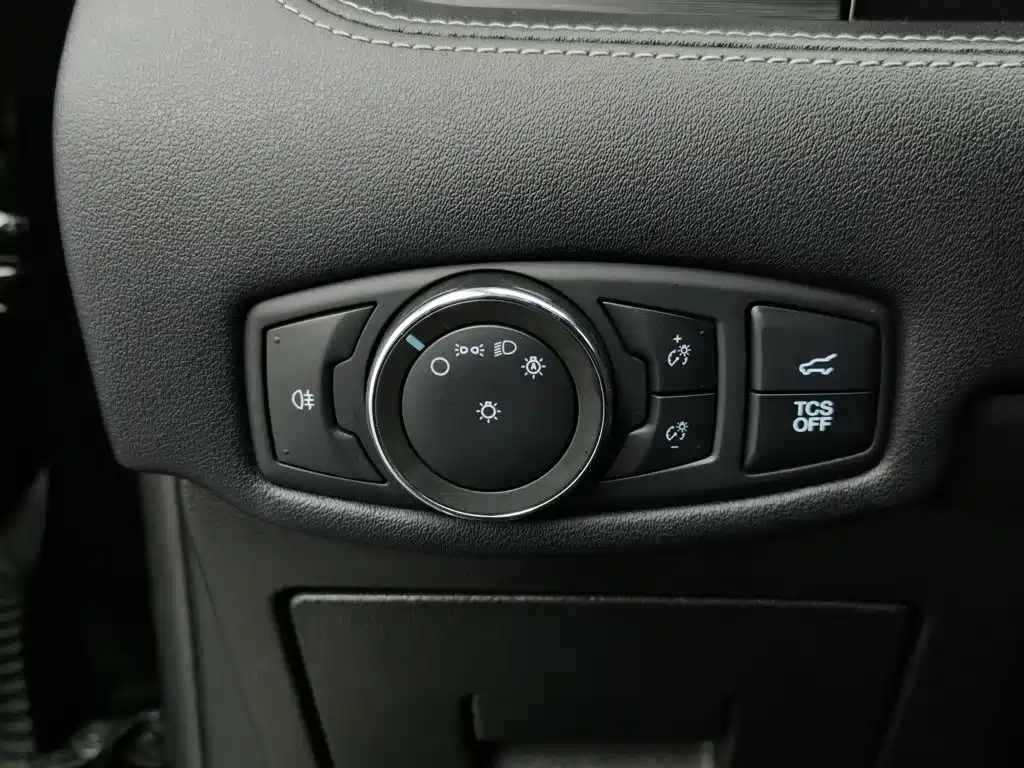 Ford Edge — миниатюра 21
