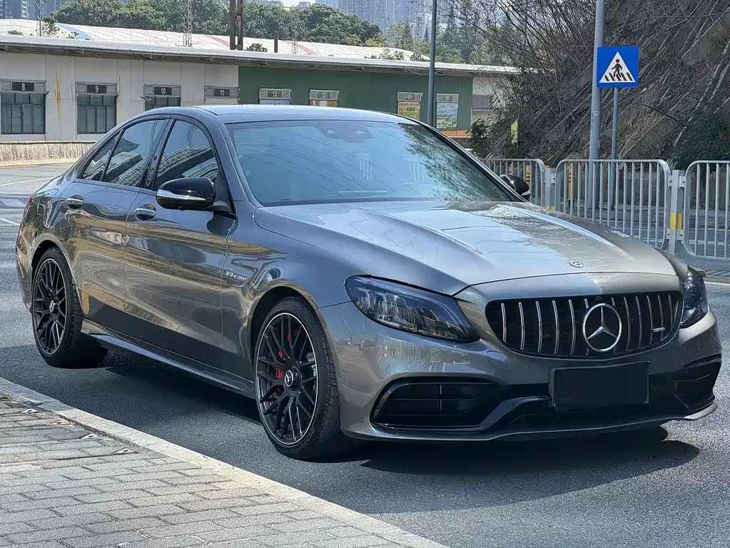 MERCEDES-BENZ C CLASS AMG