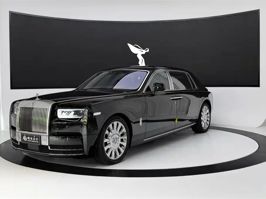 ROLLS-ROYCE PHANTOM