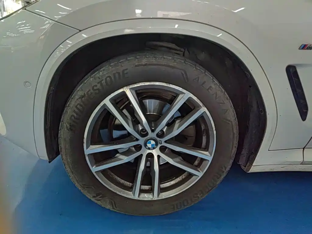 BMW X3 — миниатюра 23