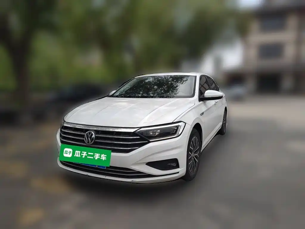 Volkswagen Sagitar 2021
