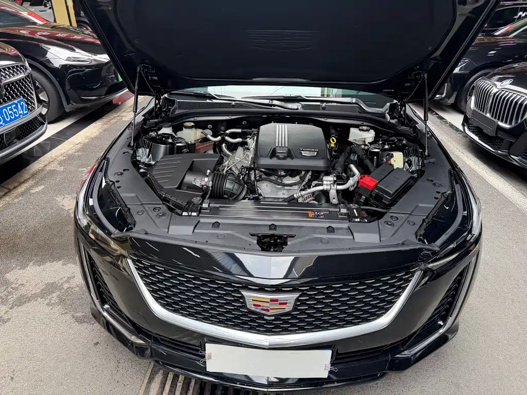 Cadillac CT5 — миниатюра 23