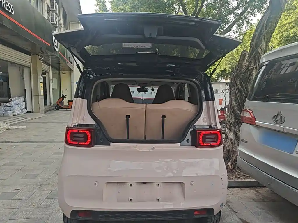 Wuling MINIEV — миниатюра 19