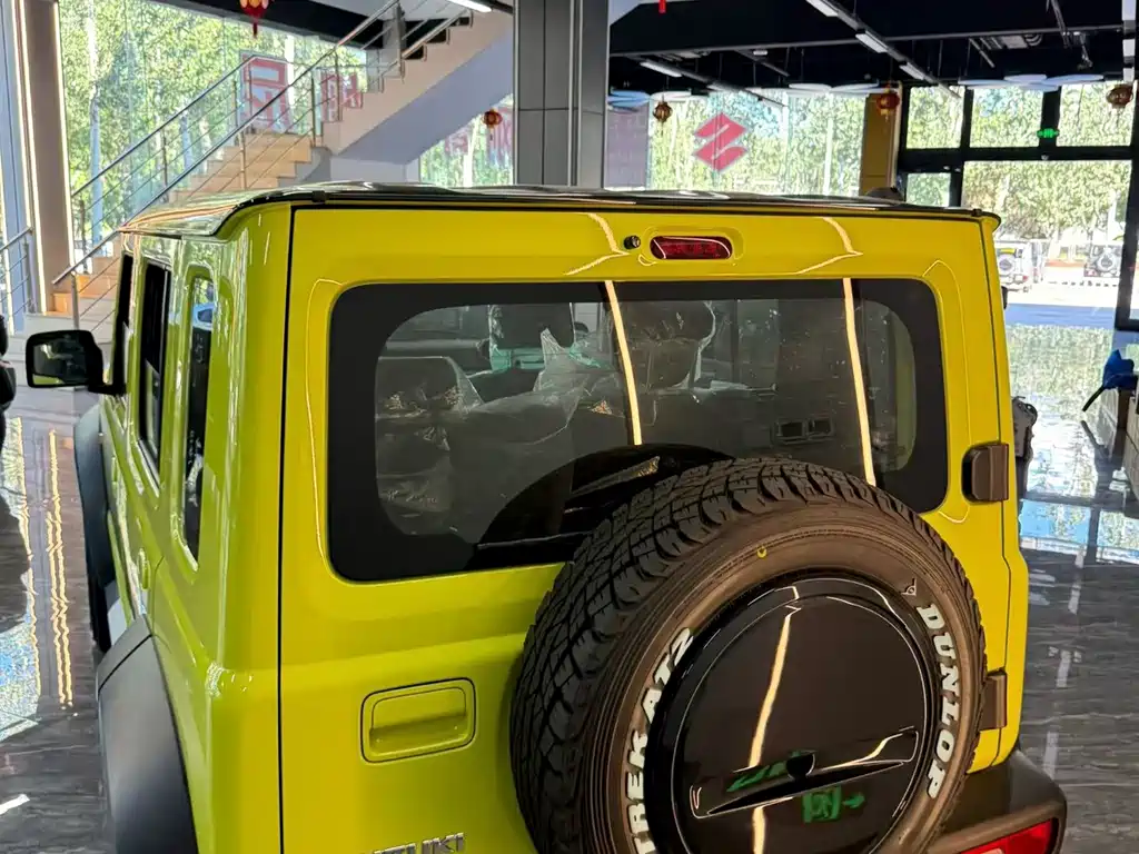 Suzuki Jimny — миниатюра 7