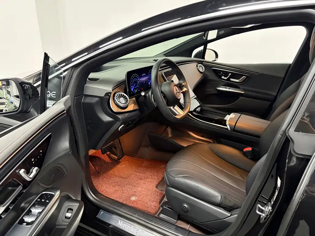 Mercedes-Benz EQE — миниатюра 6