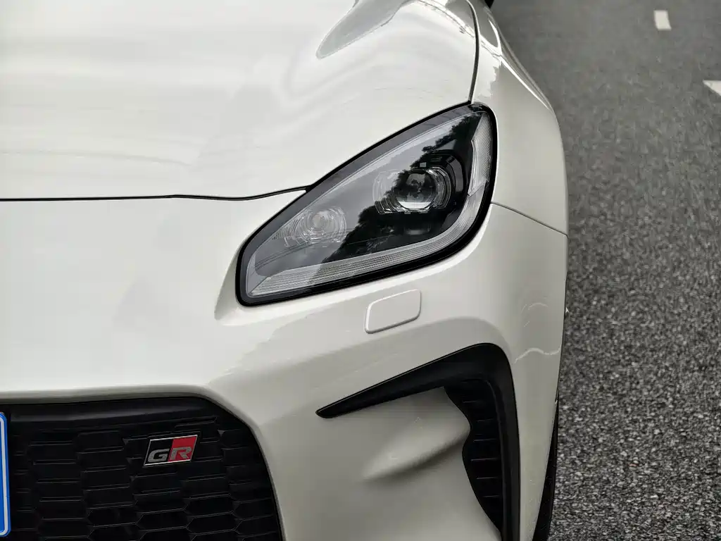 Toyota 86 — миниатюра 3