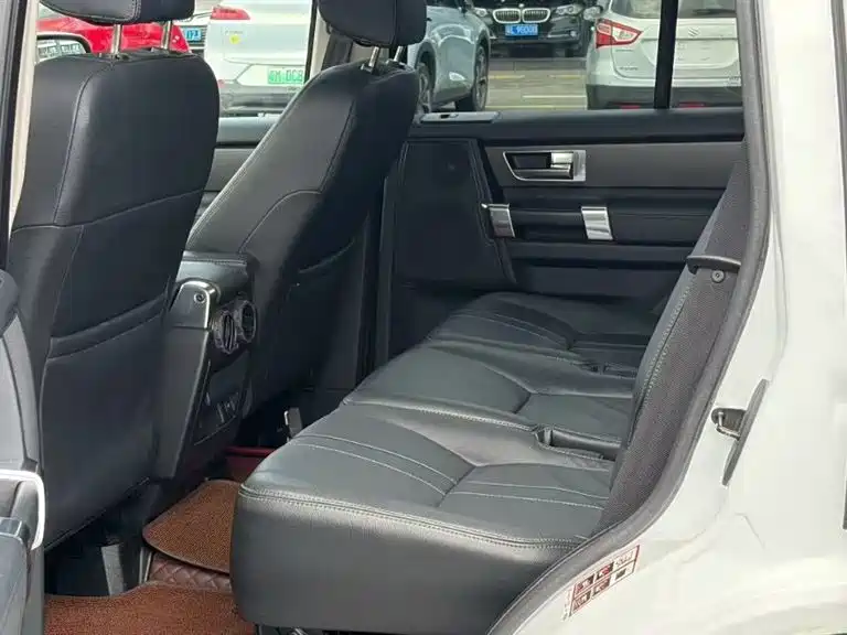 Land Rover Discovery 2013 3.0 SDV6 HSE