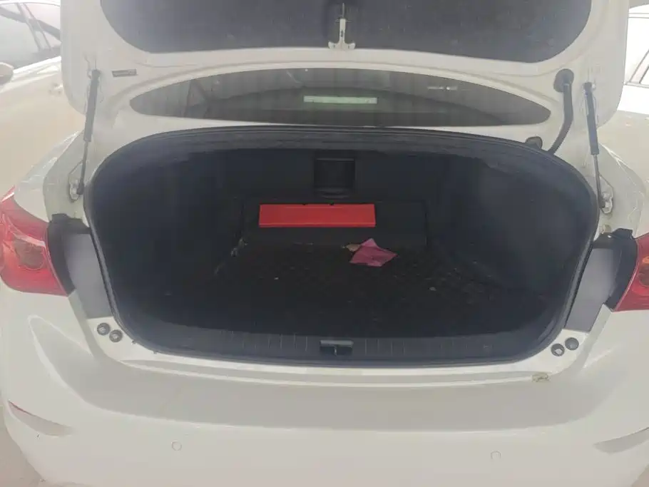 Infiniti Q50 — миниатюра 4