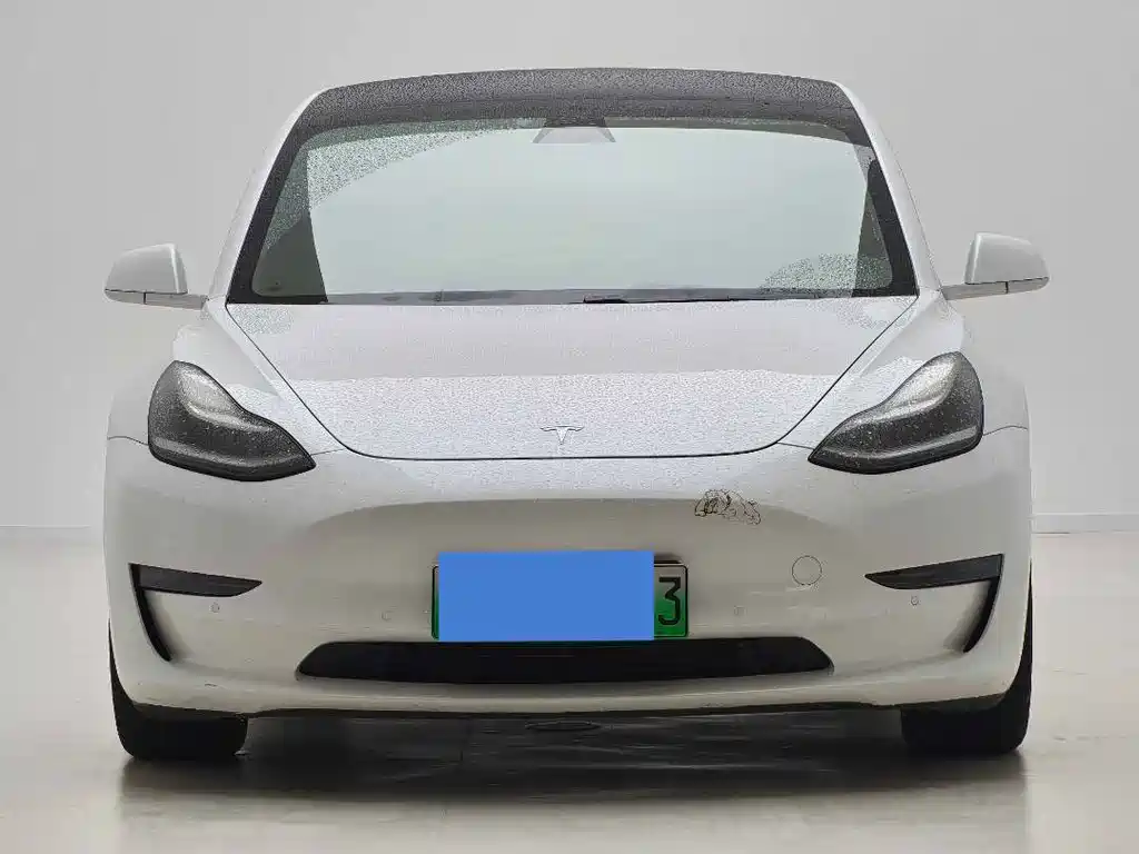 Tesla Model 3 — миниатюра 2