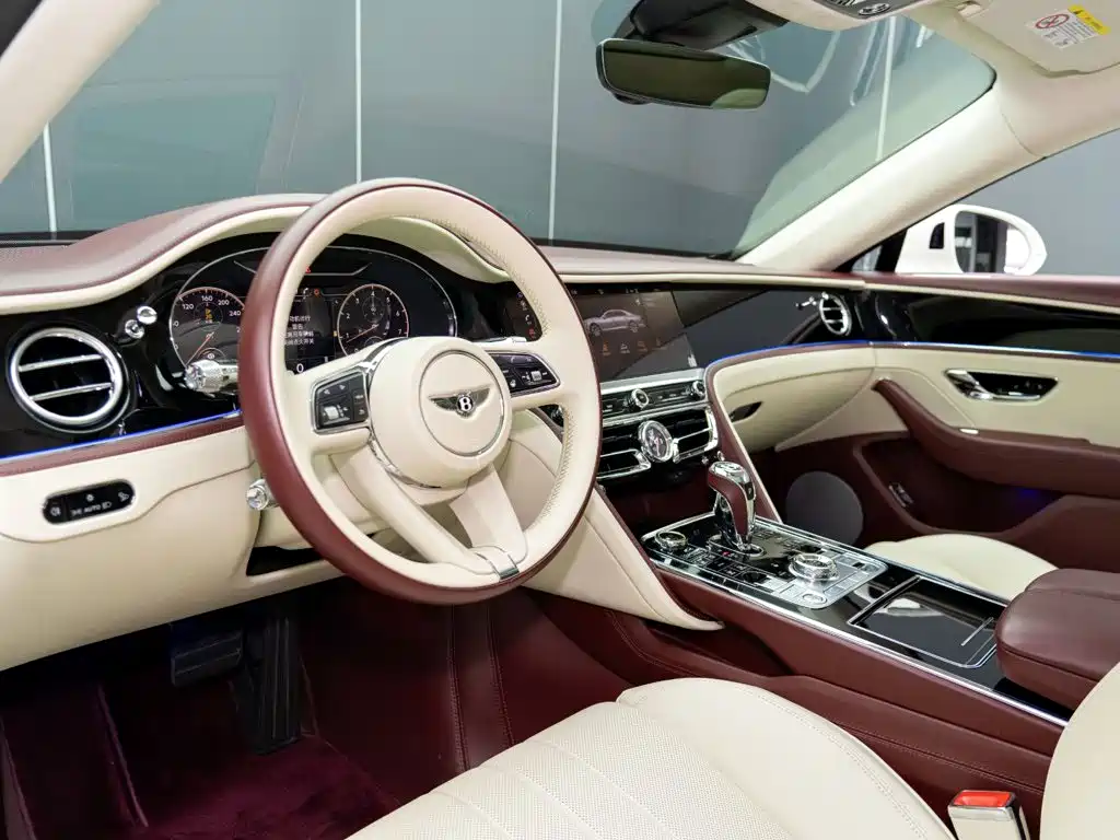 Bentley Flying Spur — миниатюра 10