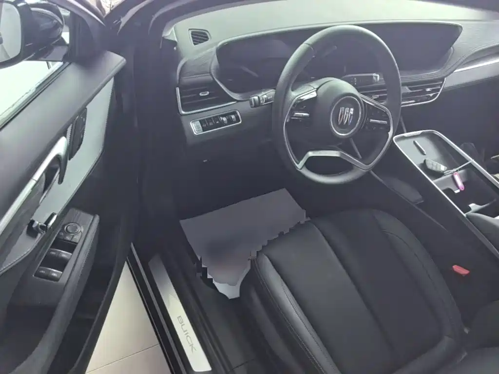 Buick LaCrosse — миниатюра 16