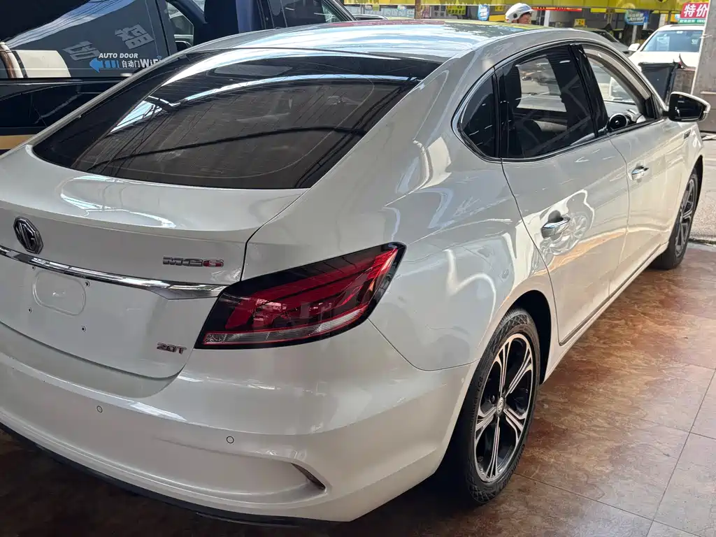 MG MG6 — миниатюра 16