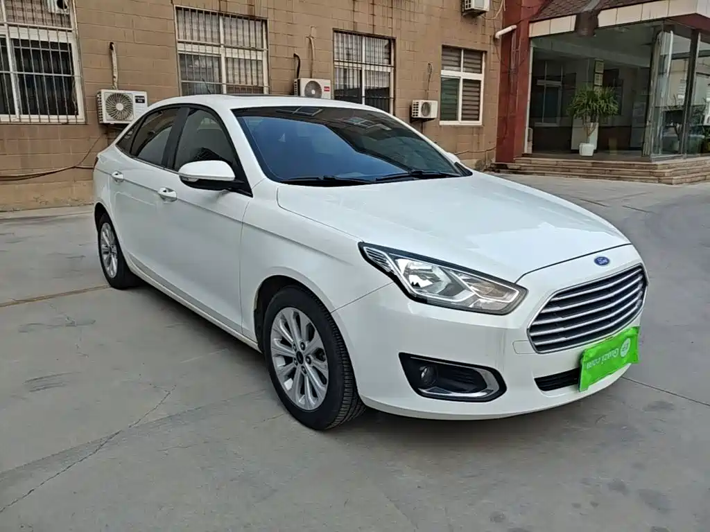 Ford Escort — миниатюра 4