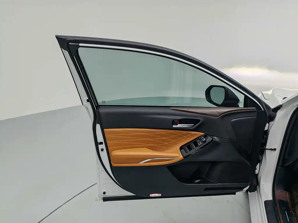 Toyota Avalon — миниатюра 12