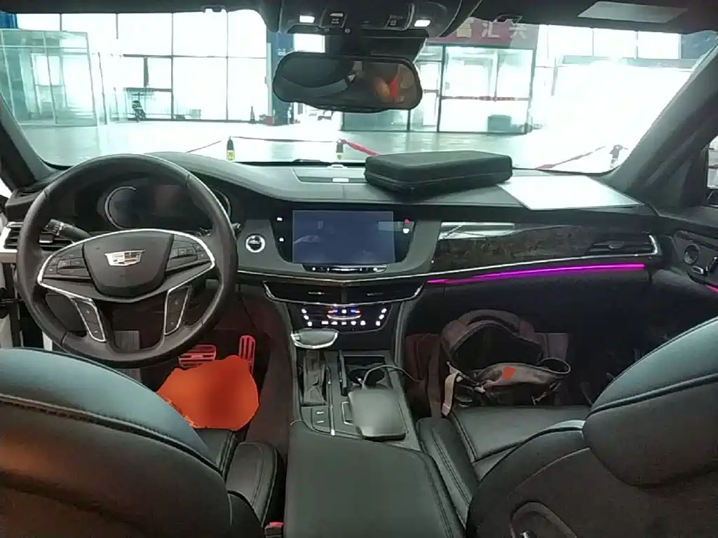Cadillac CT6 — миниатюра 10