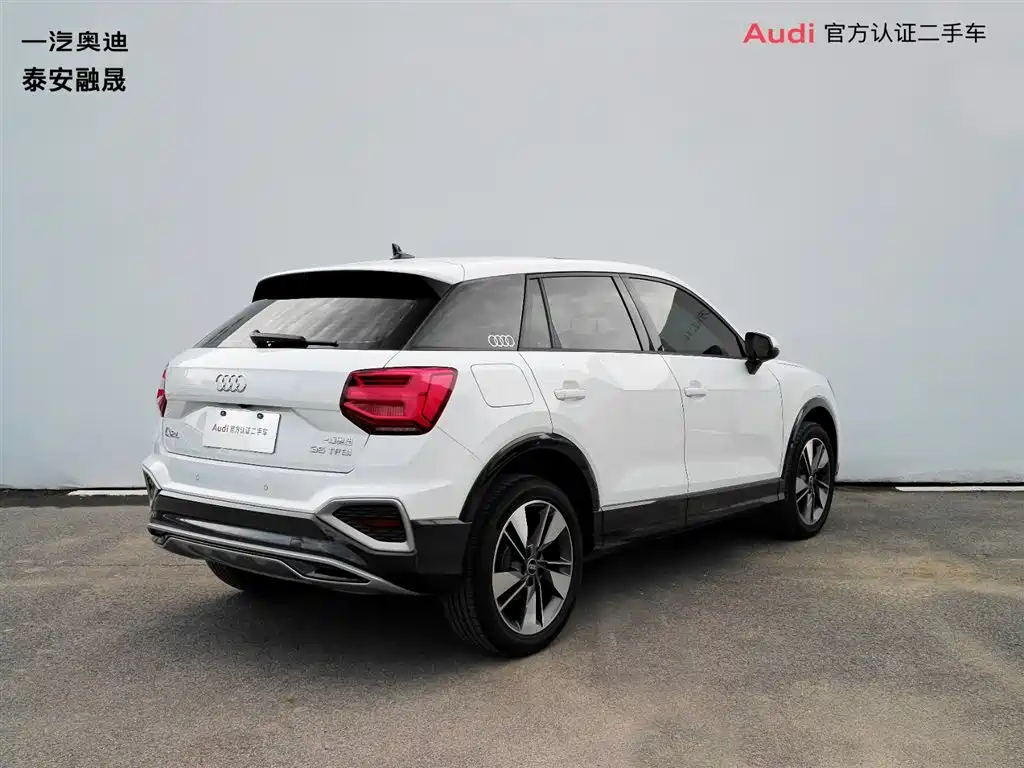 Audi Q2L 2024 35TFSI Fashion