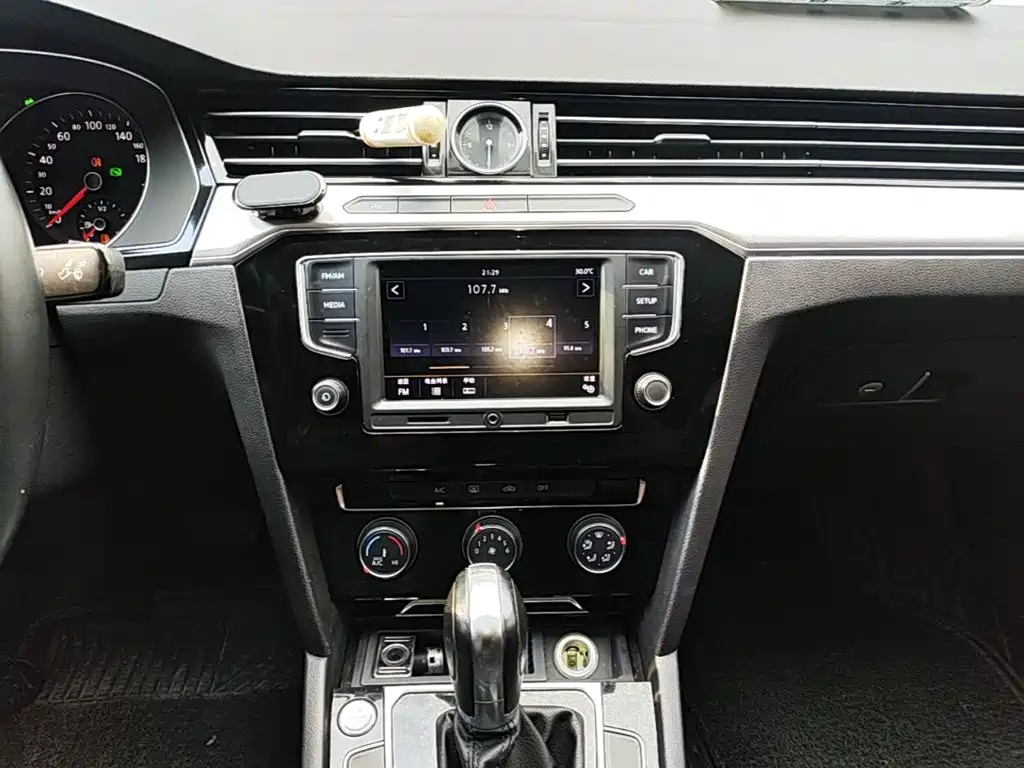 Volkswagen Magotan — миниатюра 13