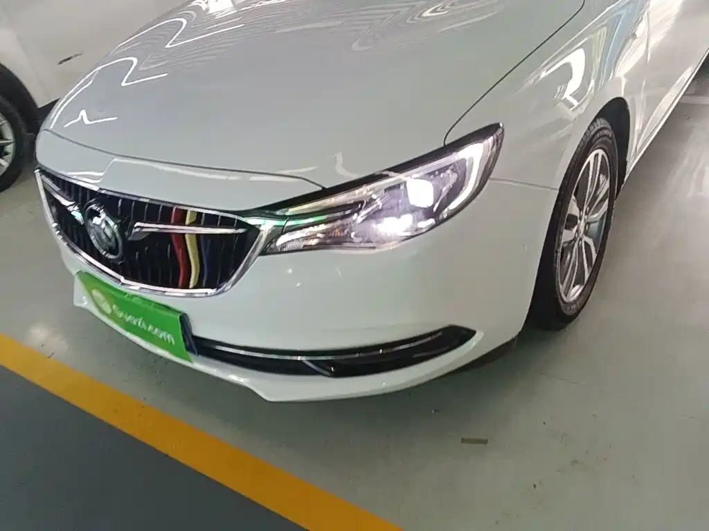 Buick Excelle — миниатюра 24