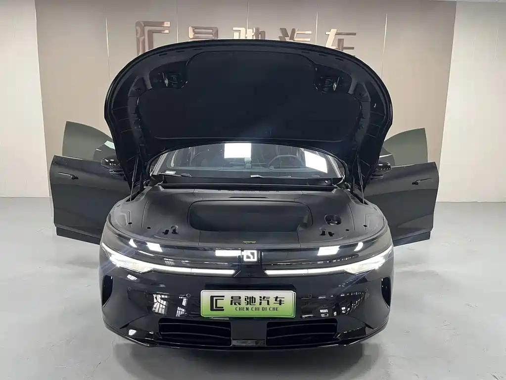 Zeekr 007GT — миниатюра 13