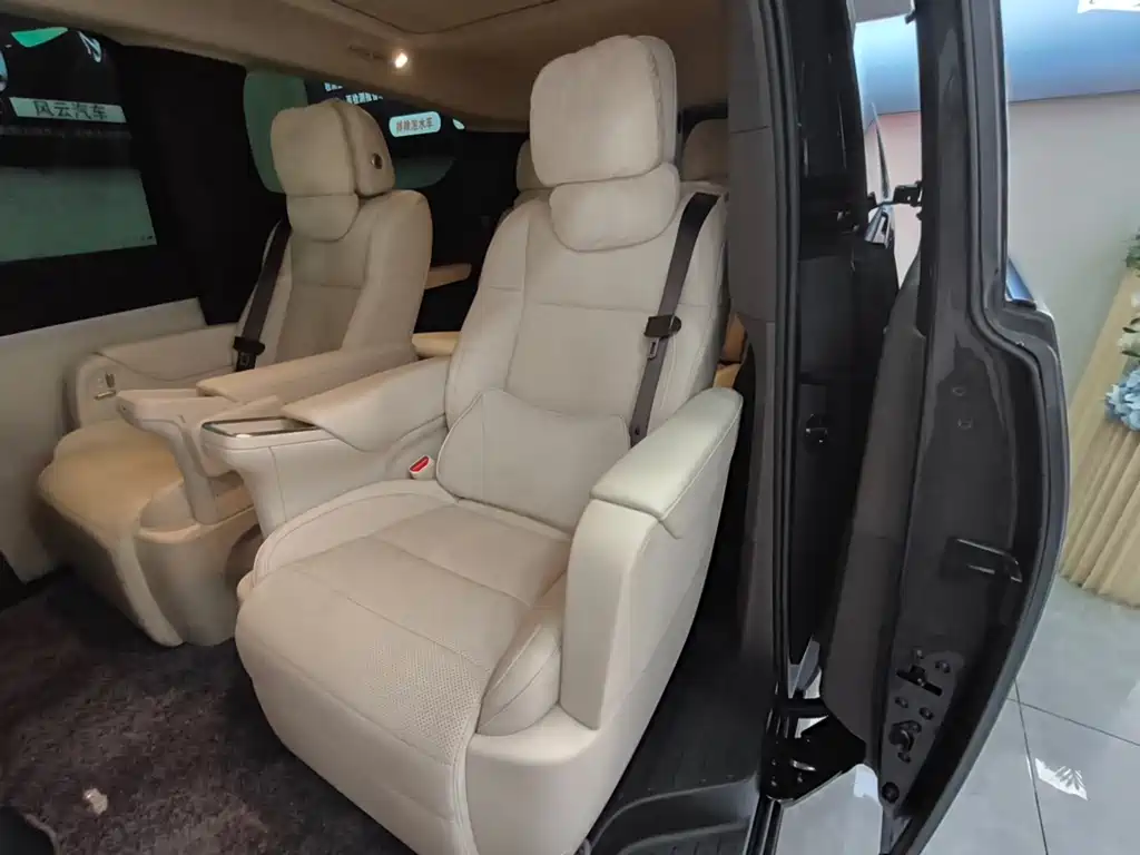 Li Auto Li MEGA — миниатюра 12