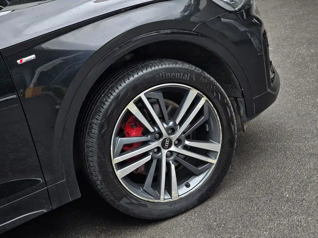 Audi Q5L 2022 40T Luxury