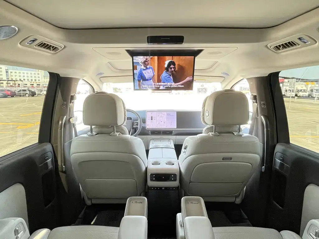 Li Auto Li MEGA — миниатюра 40