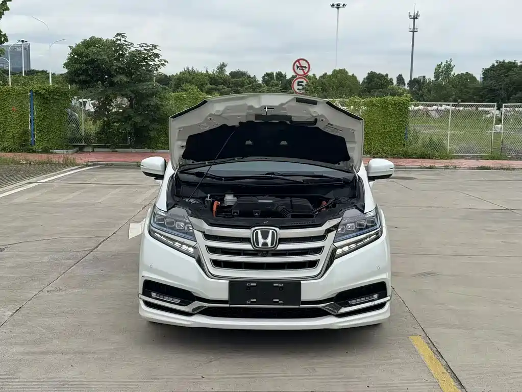 Honda Elysion — миниатюра 8