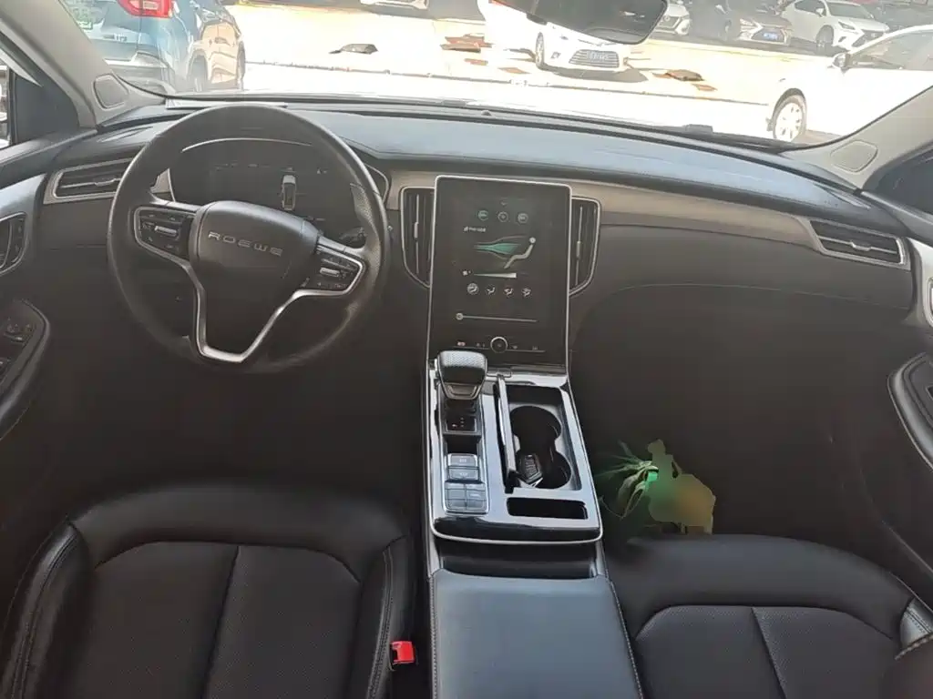 Roewe i6 MAX New Energy — миниатюра 6