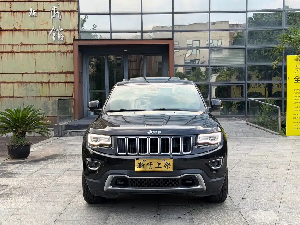 Jeep Grand Cherokee (Import) — миниатюра 2