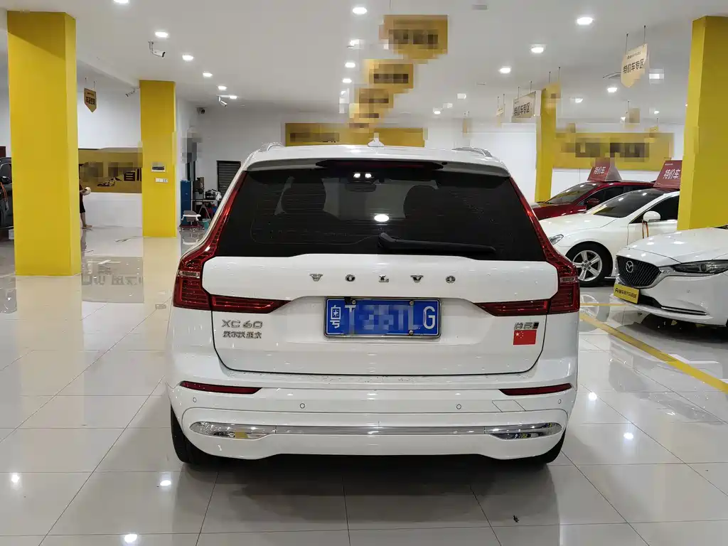 Volvo XC60 — миниатюра 5