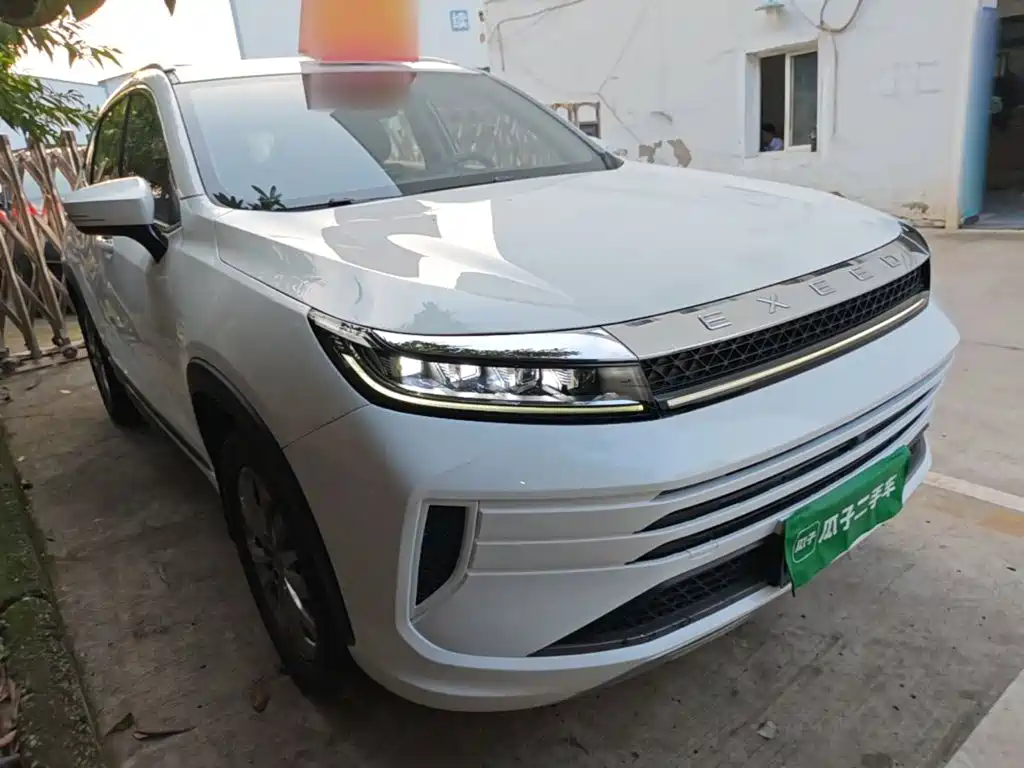 Exeed Zhaofeng — миниатюра 4