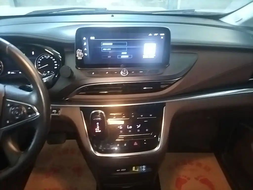 Buick GL8 — миниатюра 13