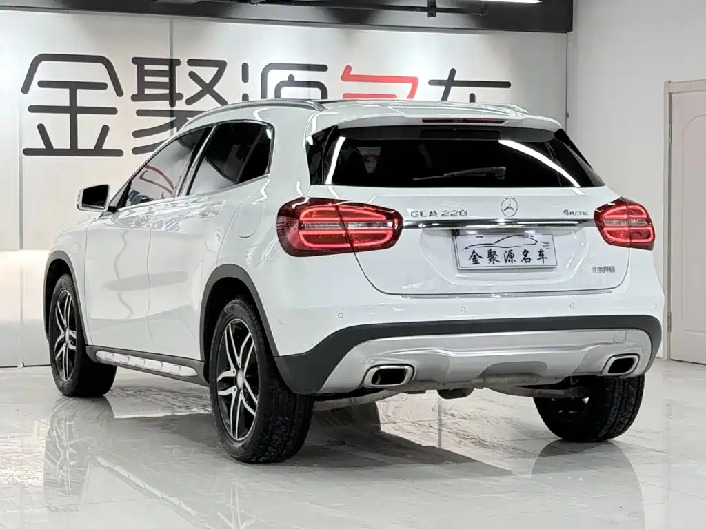 Mercedes-Benz GLA — миниатюра 4