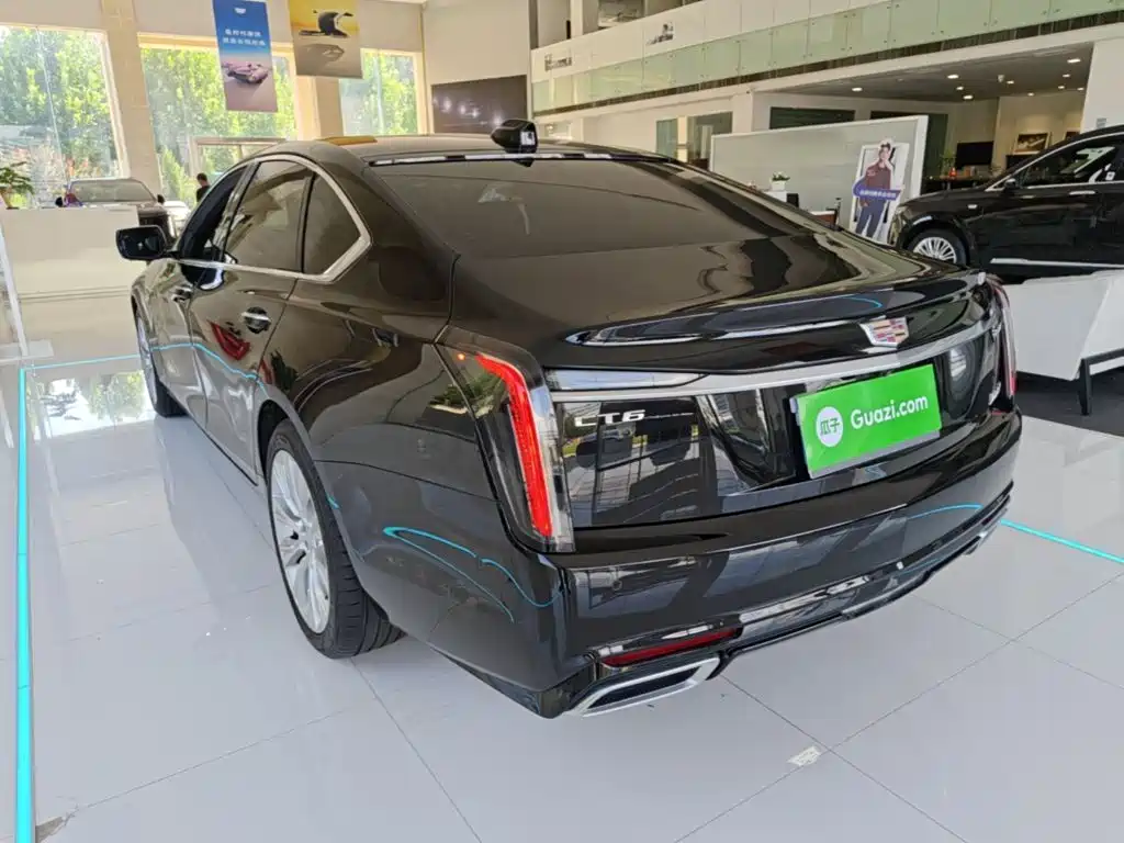 Cadillac CT6 — миниатюра 5