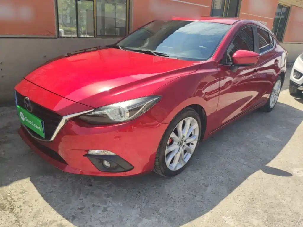 Mazda 3 Axela 2015