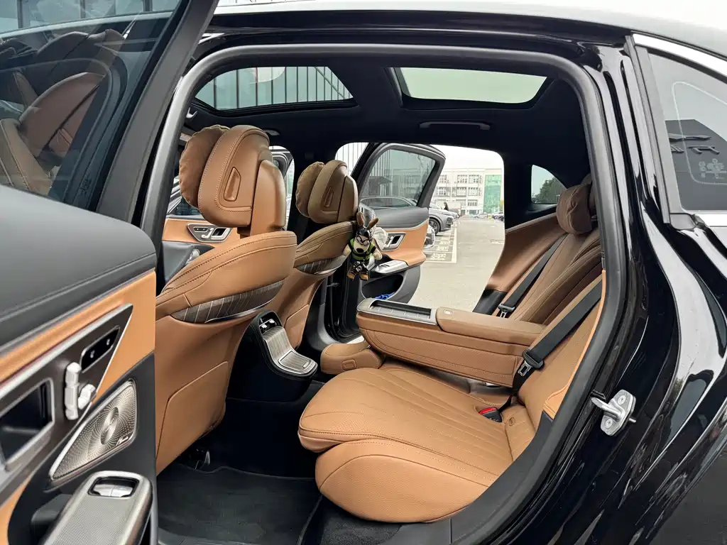 Mercedes-Benz E-Class E 2025 E 300 L Luxury