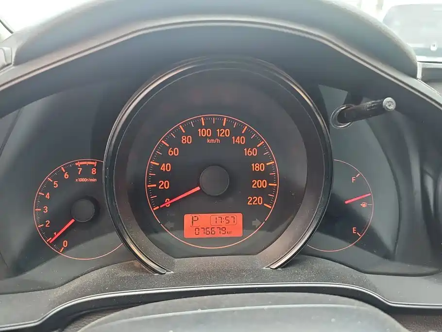 Honda Fit — миниатюра 14