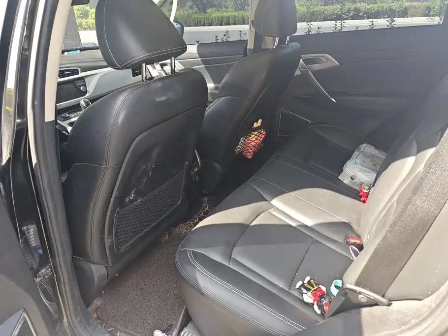 Geely Boyue — миниатюра 11