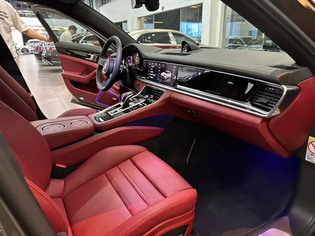 Porsche Panamera — миниатюра 9