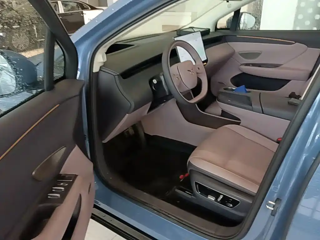 Hongqi Hongqi Tiangong 06 — миниатюра 16