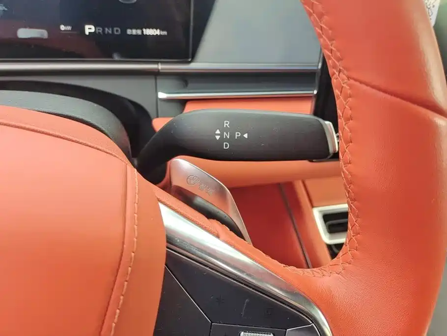 BYD Tang L — миниатюра 16