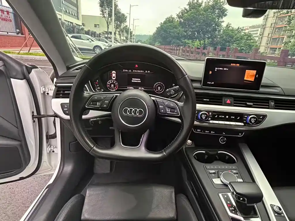 Audi A5 (Import) — миниатюра 19
