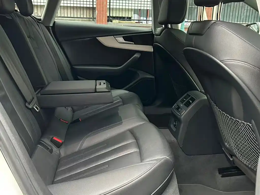 Audi A5 (Import) — миниатюра 18