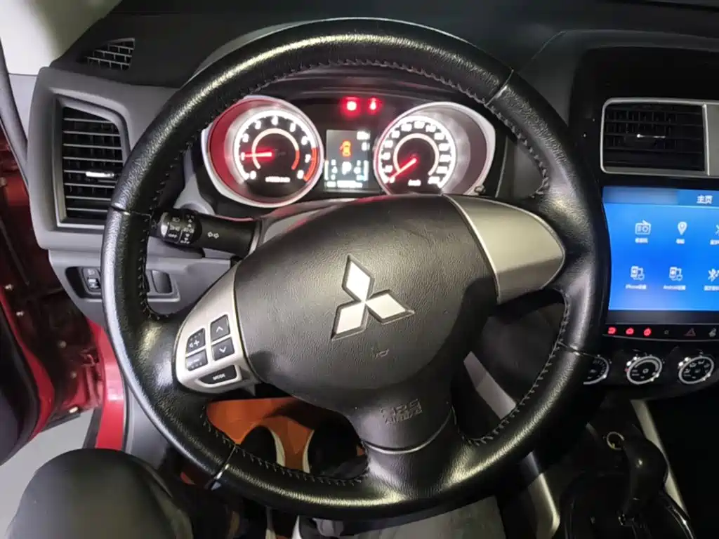 Mitsubishi ASX — миниатюра 11