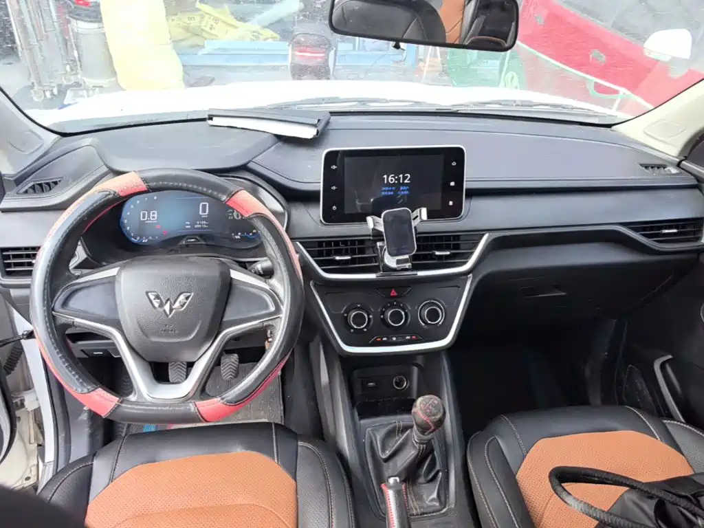 Wuling Hongguang S3 — миниатюра 10