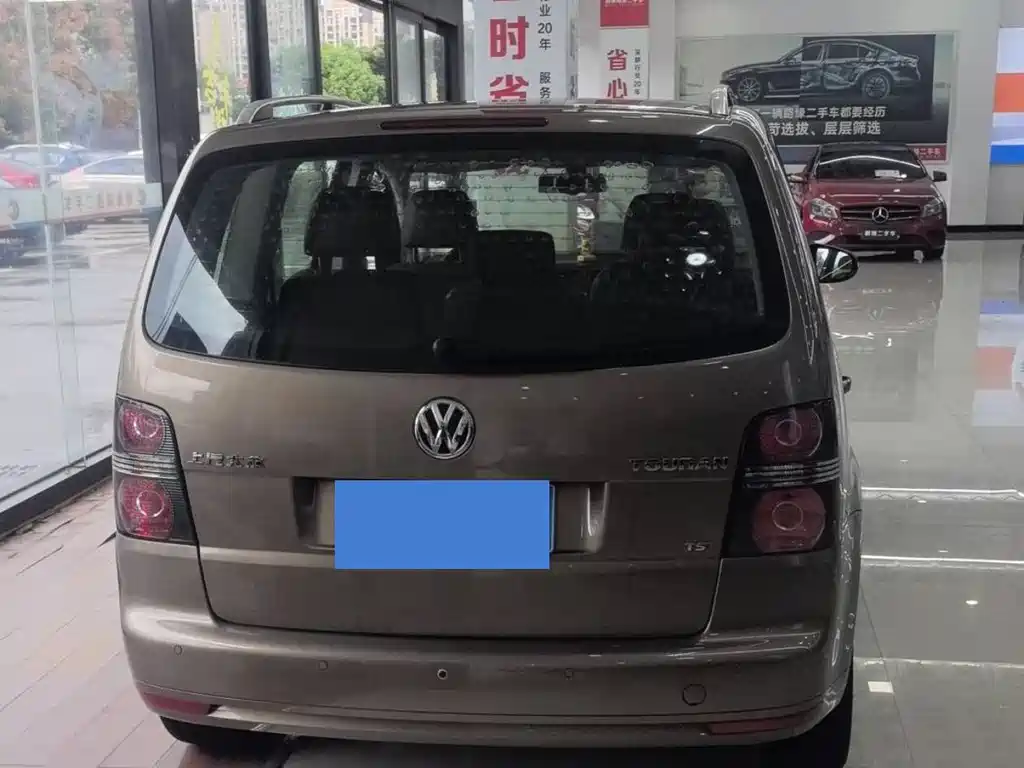 Volkswagen Touran — миниатюра 4