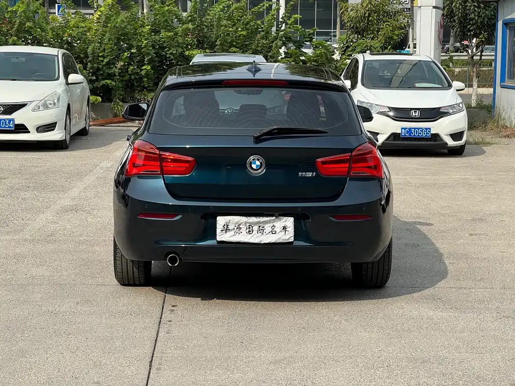 BMW 1 Series (Import) — миниатюра 14
