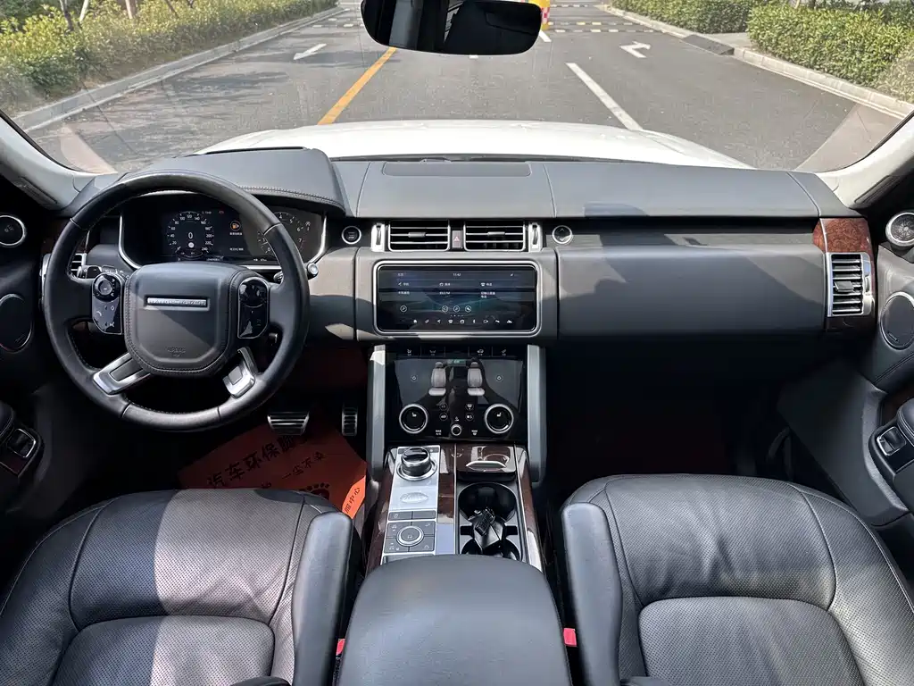 Land Rover Range Rover — миниатюра 14