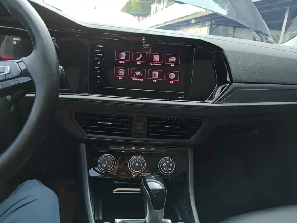 Volkswagen Sagitar — миниатюра 13