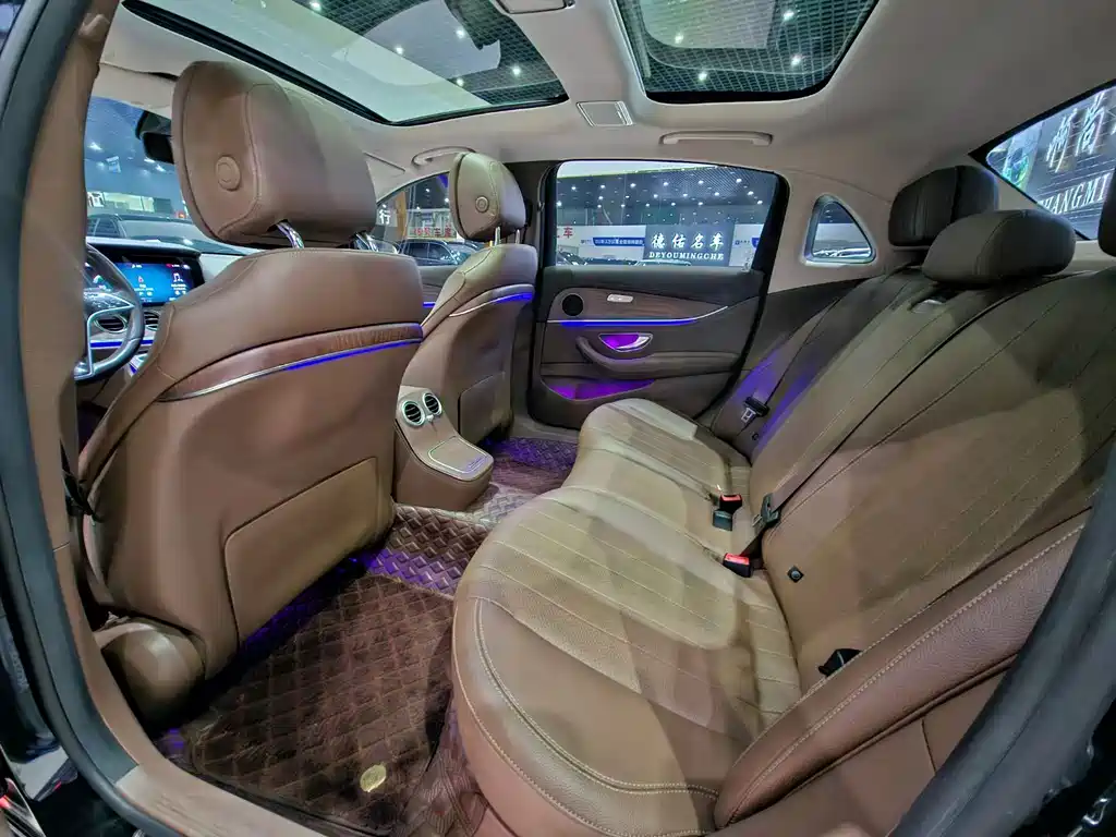 Mercedes-Benz E-Class — миниатюра 6
